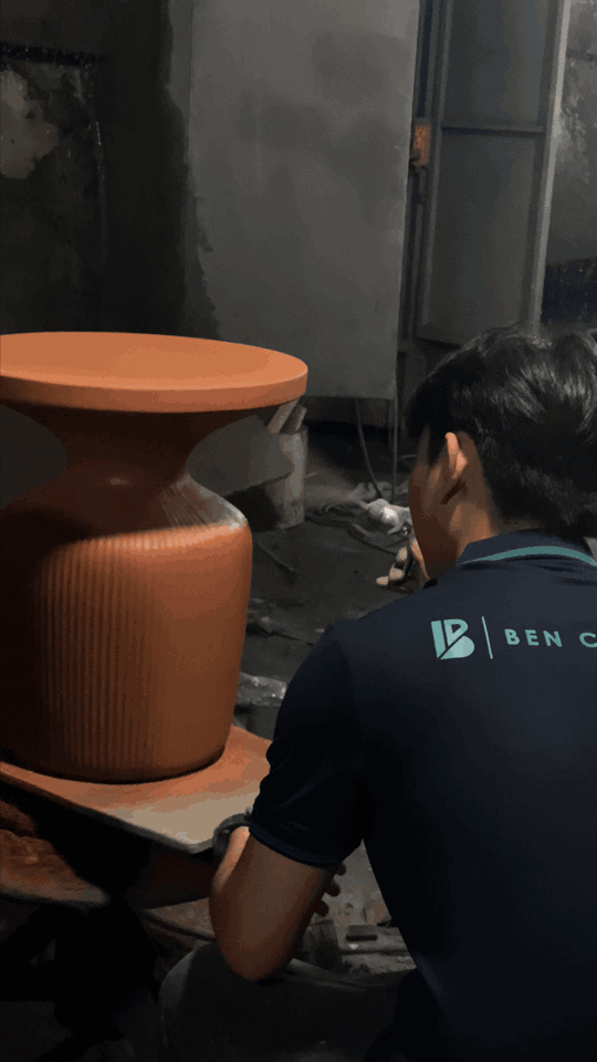 Khám Phá Công Nghệ GFRC – Sợi Thủy Tinh: Bí Quyết Làm Xi Măng Bền Hơn Và Nhẹ Hơn 70%