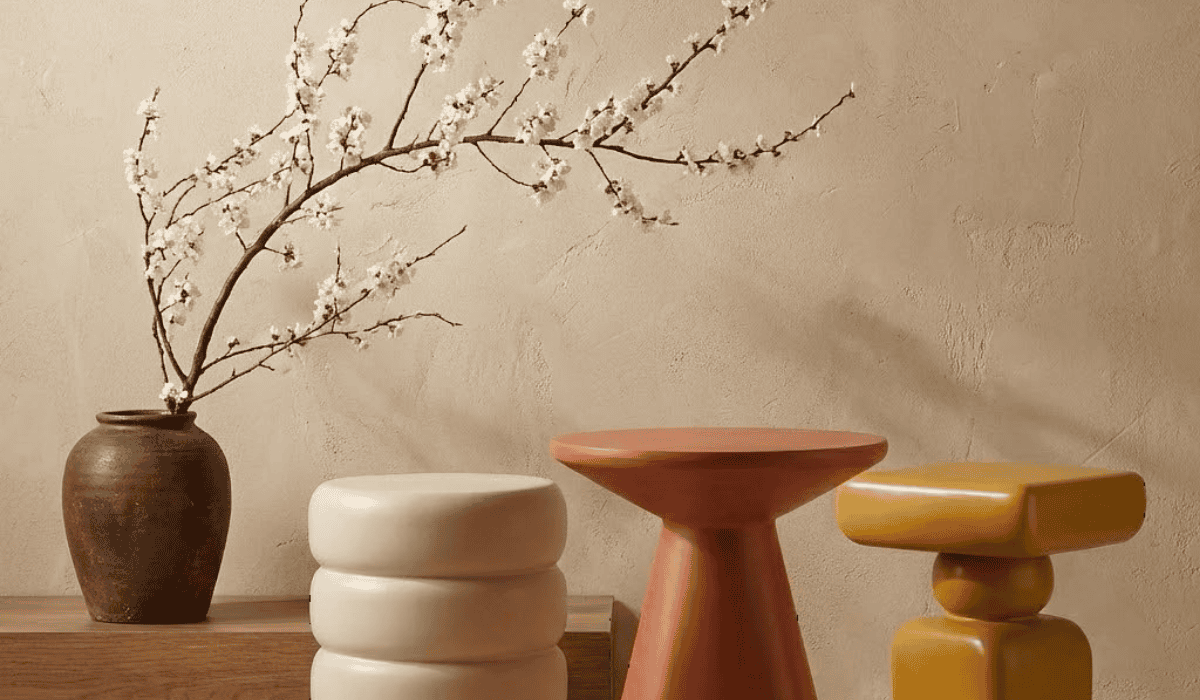 Nội Thất Trend 2026: Tại Sao “Soft Brutalism” (Thô Mộc Mềm Mại) Lại Lên Ngôi Dịp Tết Này?