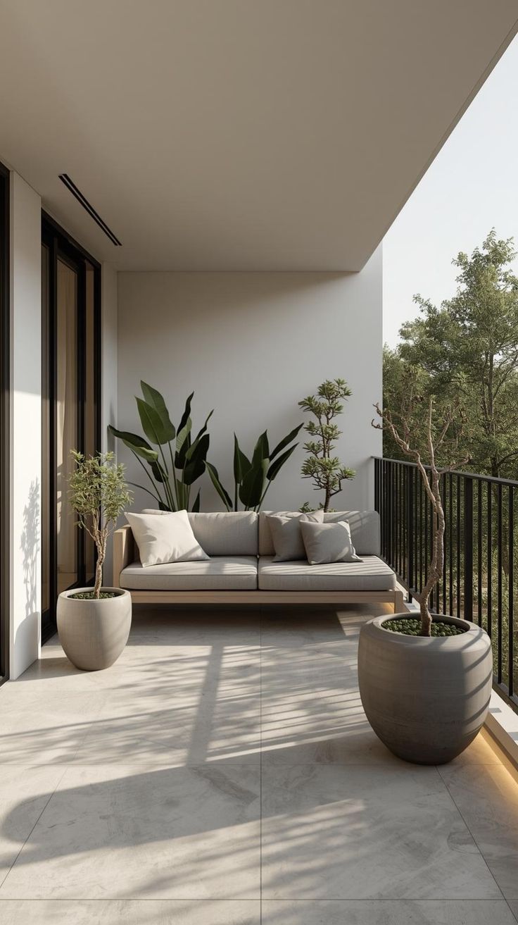 Decor: Biến Ban Công Chung Cư 3m² Thành “Resort Tại Gia” Đón Tết