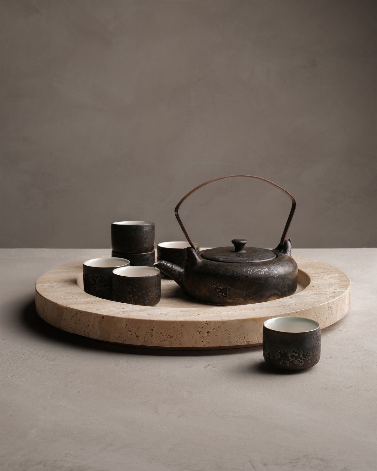 Top 7 Món Quà Tân Gia/Quà Tết 2026 Độc Bản Dành Cho Gia Chủ Mệnh Thổ & Kim